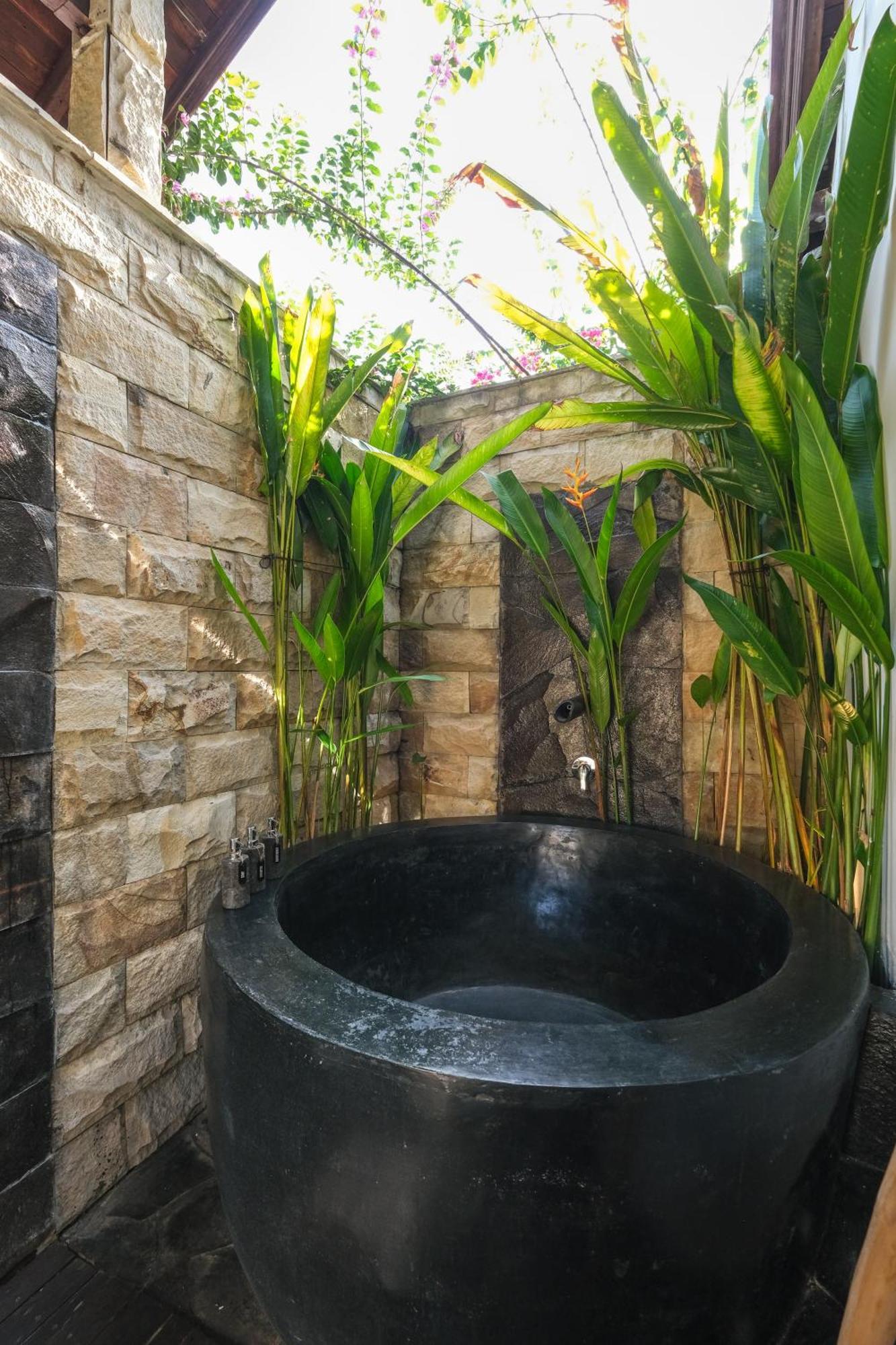 Ocean Bay Boutique Bungalows Uluwatu Exterior photo